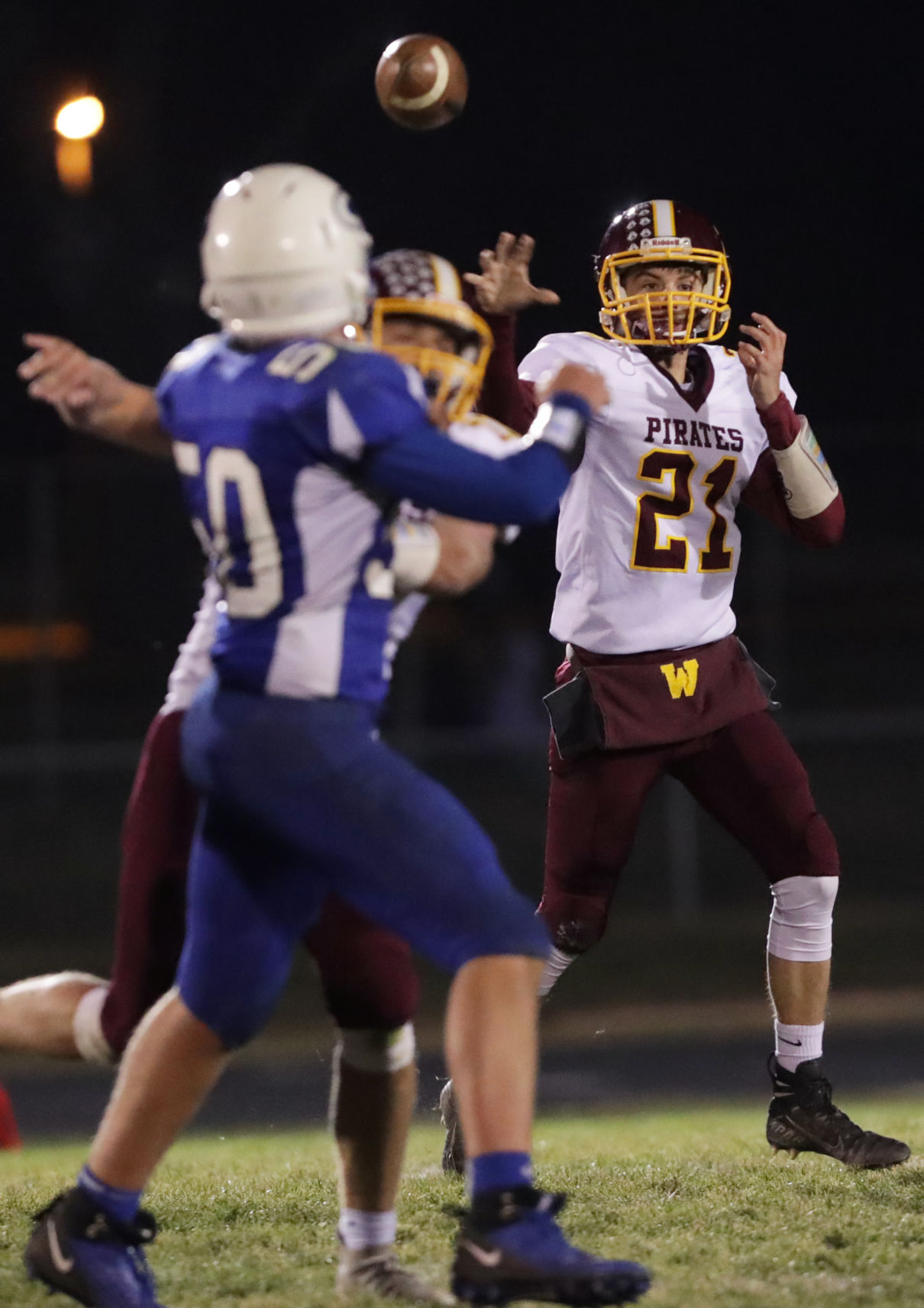Cambridge 43, Waterloo 13